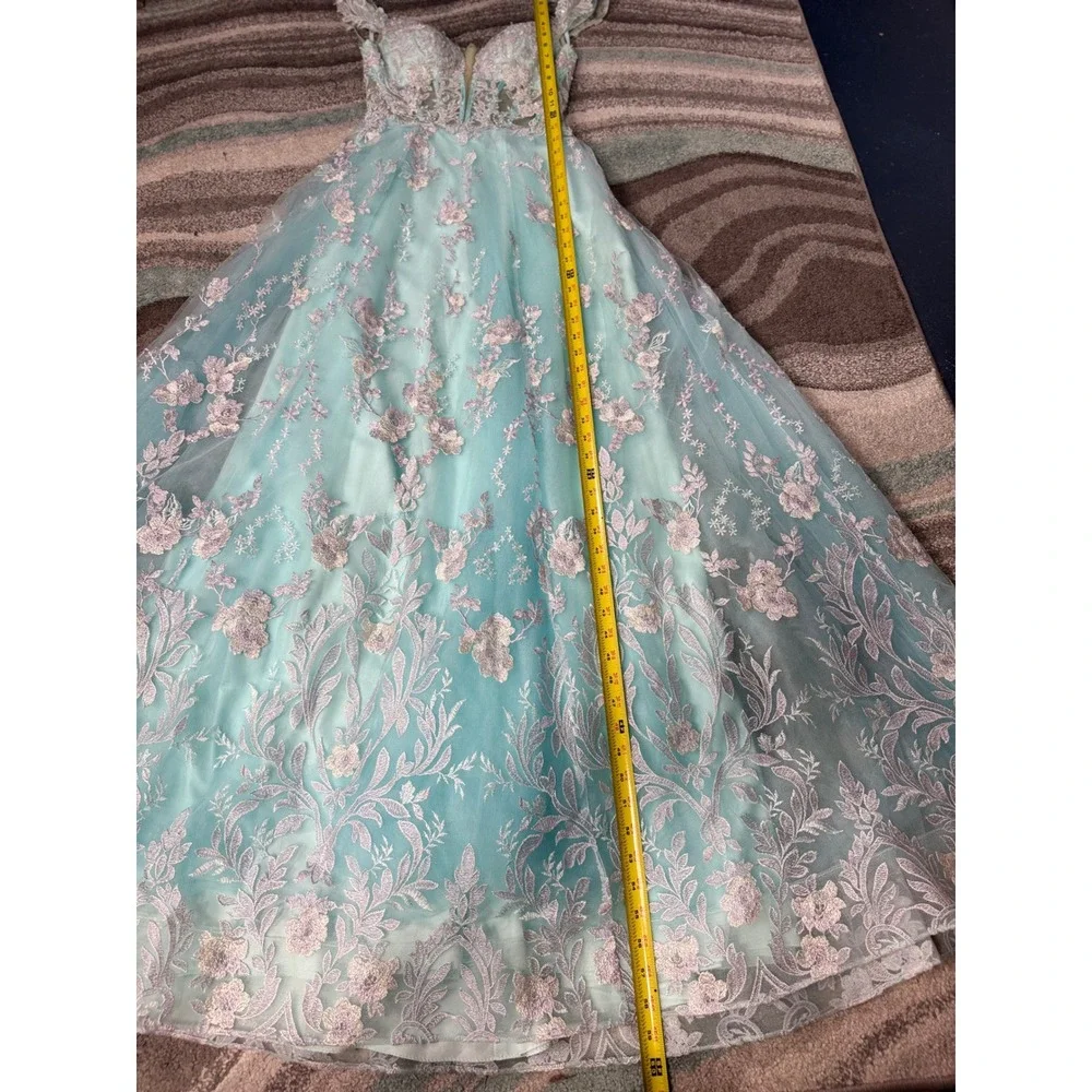 Morrell Maxie Size 4‎ Aqua White Floral Lace Off Shoulder Formal Gown - Picture 7 of 16